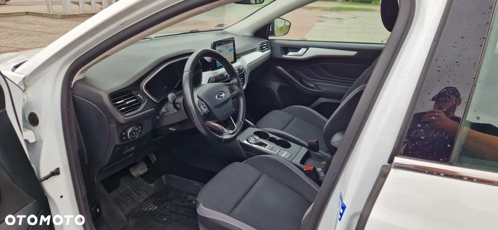 Ford Focus 1.0 EcoBoost SYNC Edition ASS PowerShift - 19