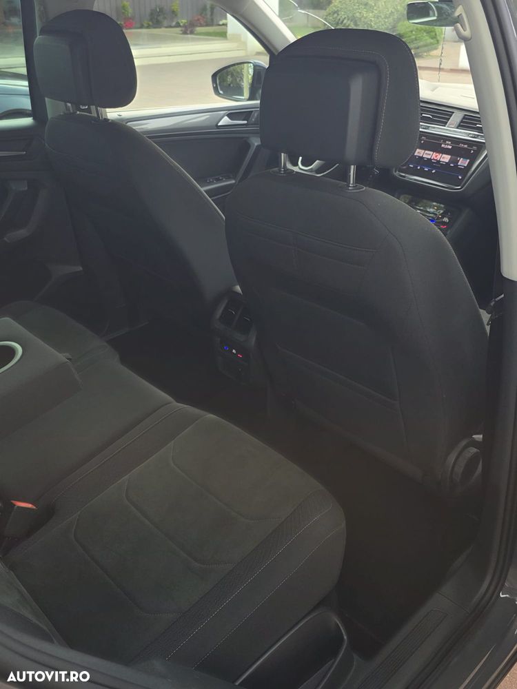 Volkswagen Tiguan 2.0 TDI 4Mot DSG Elegance - 23
