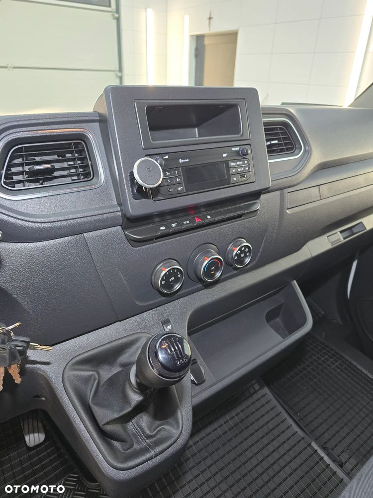 Renault MASTER IGLOOCAR -30*C +25*C ZANOTTI Z350 ŁADOWNOŚĆ 720Kg WZMOCNIONE TYLNE ZWIESZENIE 69 TYŚ Km SERWIS DO OSTATNIEGO Km ASO RENO NA GWARANCJI  BOGATA OPCJA WYPOSAŻENIA FOTEL KIEROWCY PNEŁMATYCZNY TEMPOMAT KLIMA HALOGENY KAMERA COFANIA SALON PL STAN NOWY NOWY NOWY - 14