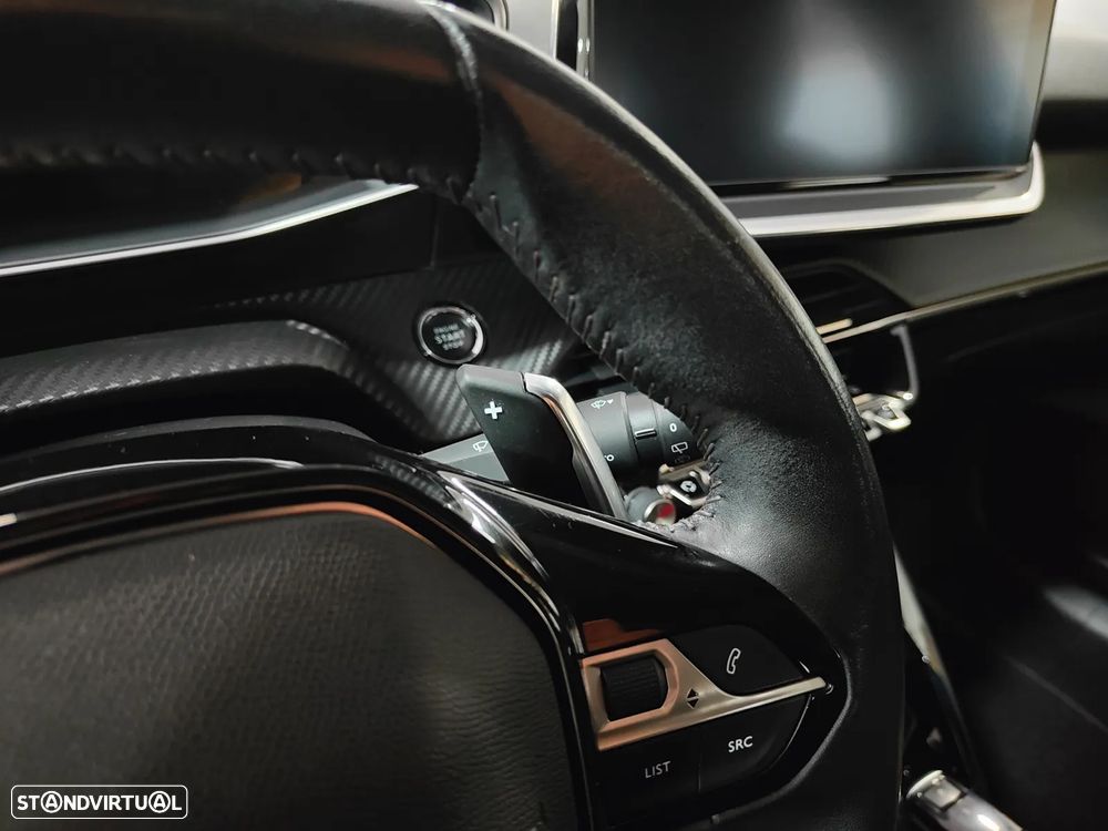 Peugeot 208 1.2 PureTech Allure EAT8 - 48