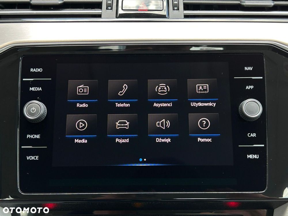 Volkswagen Passat 2.0 TDI EVO Elegance - 24