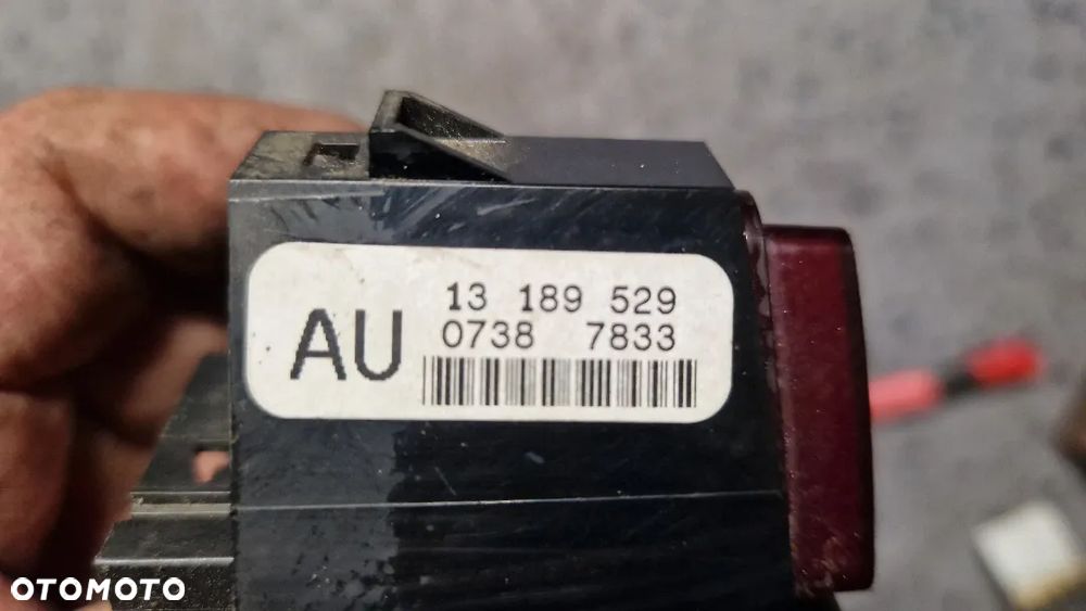 OPEL CORSA D PRZEŁĄCZNIK WŁACZNIK ŚWIATEŁ AWARYJNYCH 13189529 - 4