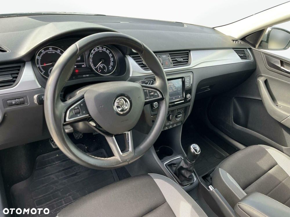 Skoda RAPID 1.0 TSI Ambition - 11