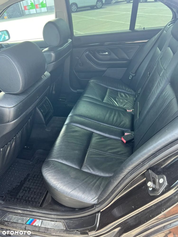 BMW Seria 5 - 10
