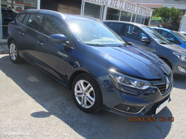Renault Mégane ENERGY dCi 110 BUSINESS - 4