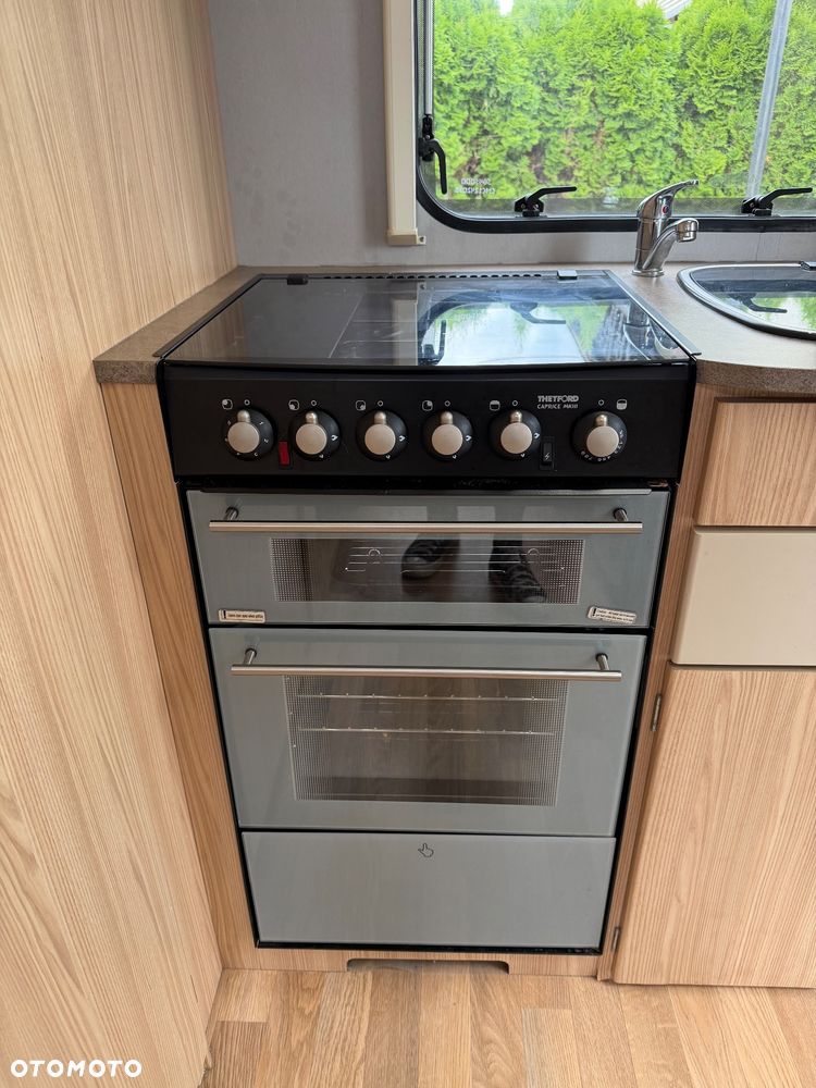 Coachman Amara 380/2 - 28