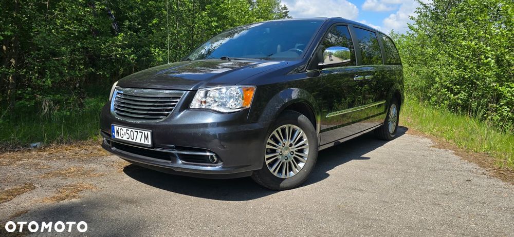 Chrysler Town & Country 3.6 Touring - 1