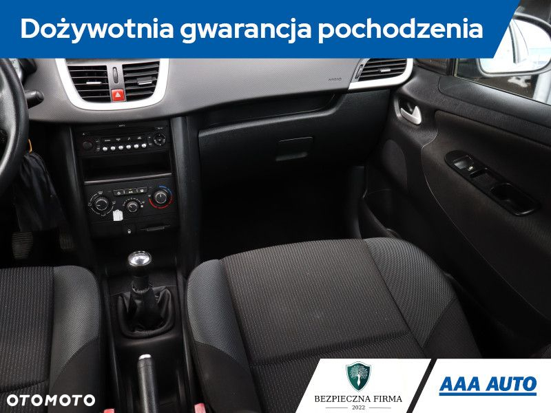 Peugeot 207 - 9