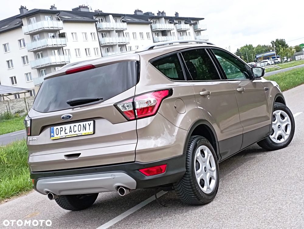 Ford Kuga - 13