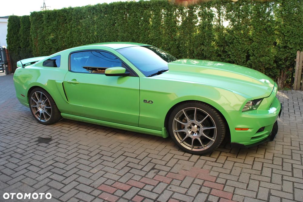 Ford Mustang 5.0 V8 GT Premium - 5