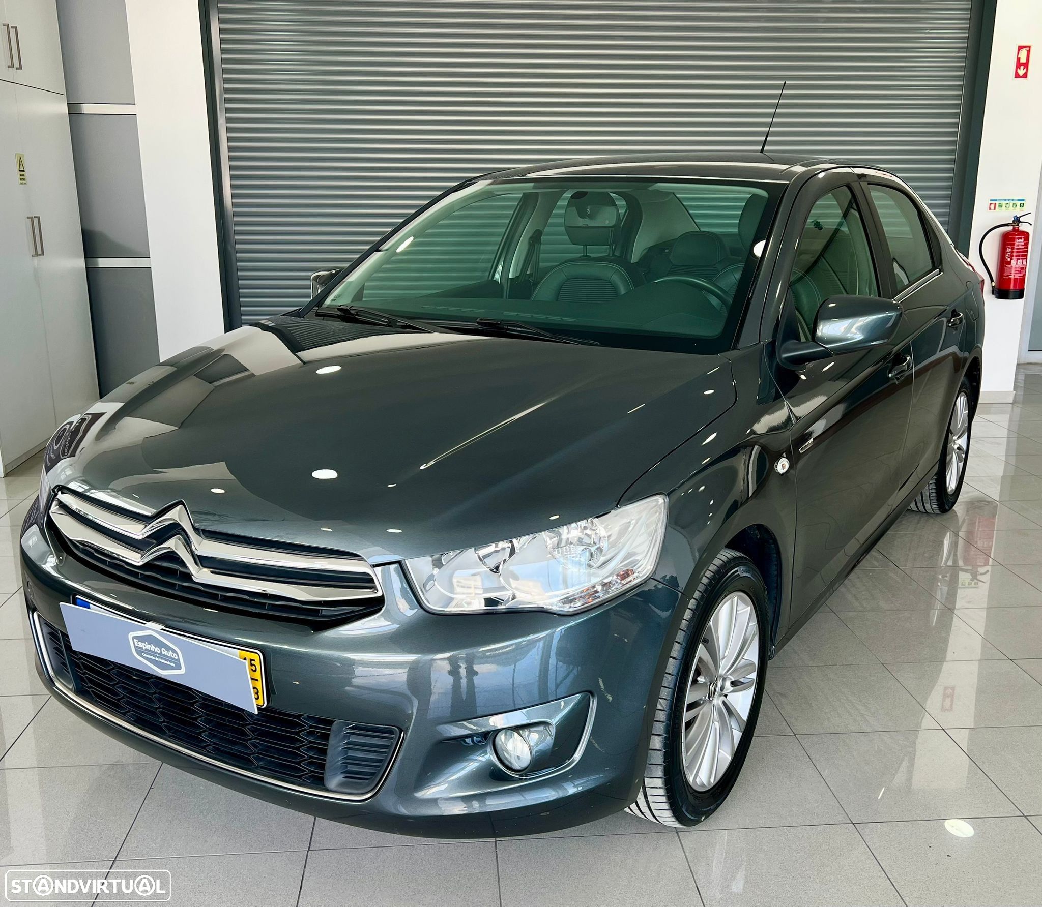 Citroën C-Elysée 1.2 VTi Exclusive - 1