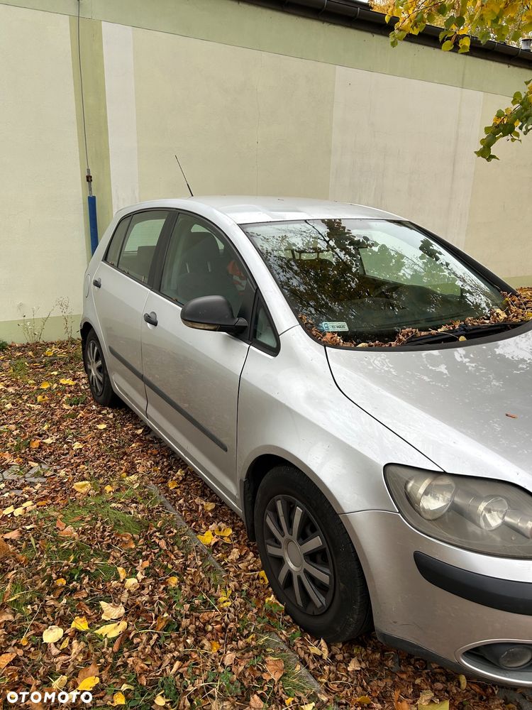 Volkswagen Golf Plus 1.9 TDI Trendline DSG - 3