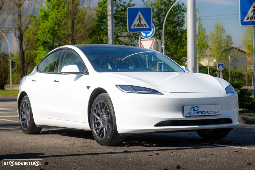 Tesla Model 3 Tração Traseira Premium - 4