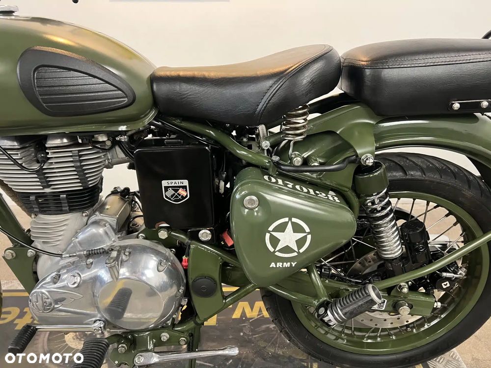 Royal Enfield Classic - 28