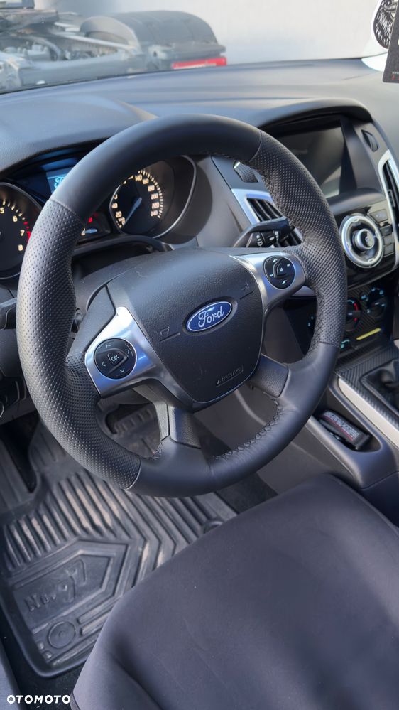 Ford Focus 1.6 Trend - 2