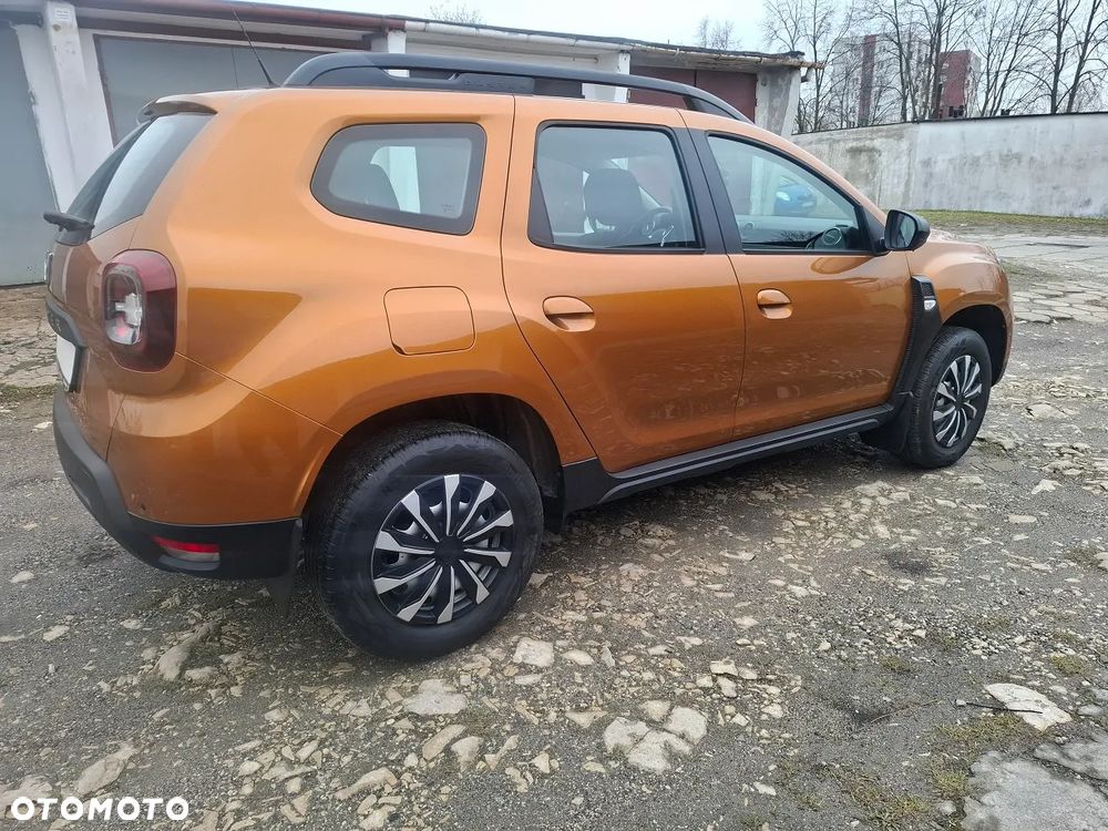 Dacia Duster 1.6 SCe Urban Explorer S&S - 31
