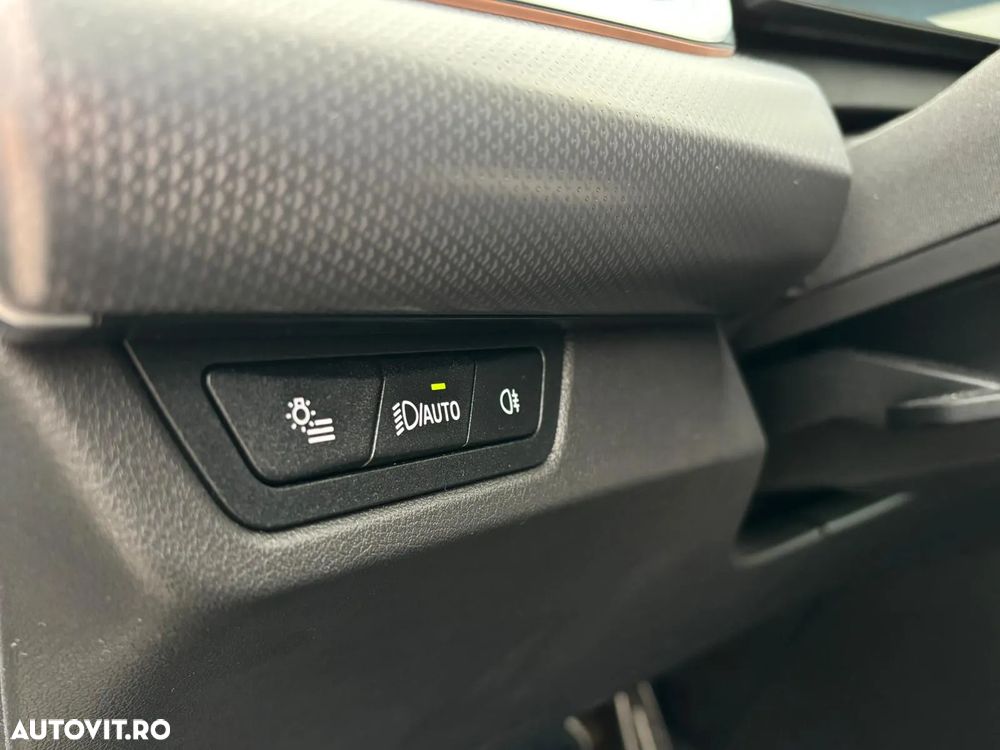 BMW X1 xDrive30e AT PHEV - 14