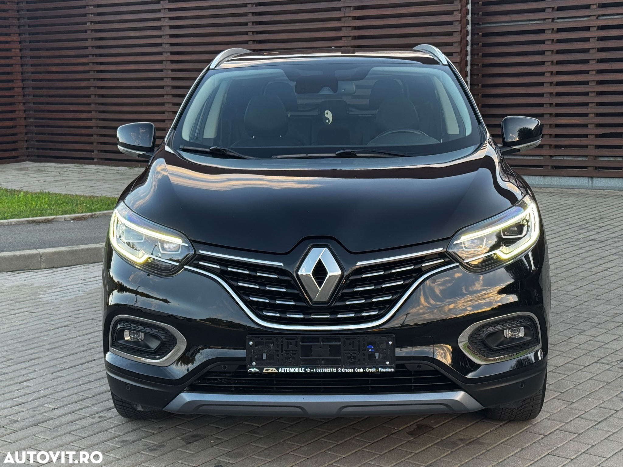 Renault Kadjar TCe 160 GPF BOSE EDITION - 8