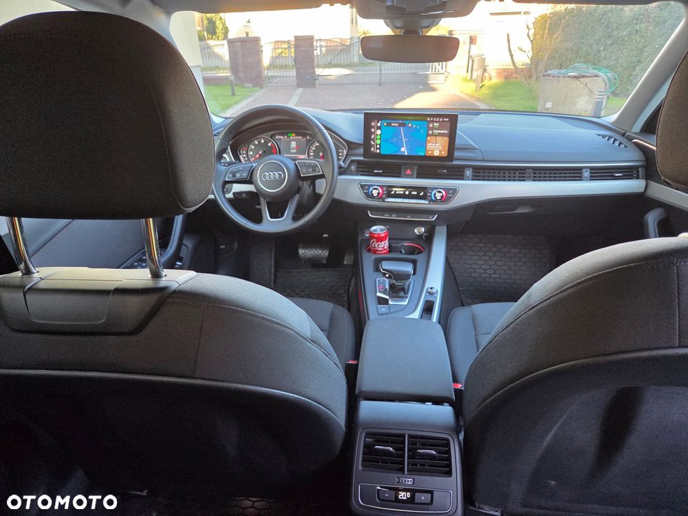 Audi A4 Limousine 35 TFSI mHEV S tronic - 13