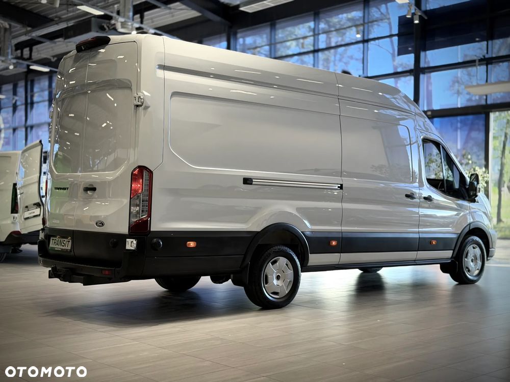 Ford Transit - 10