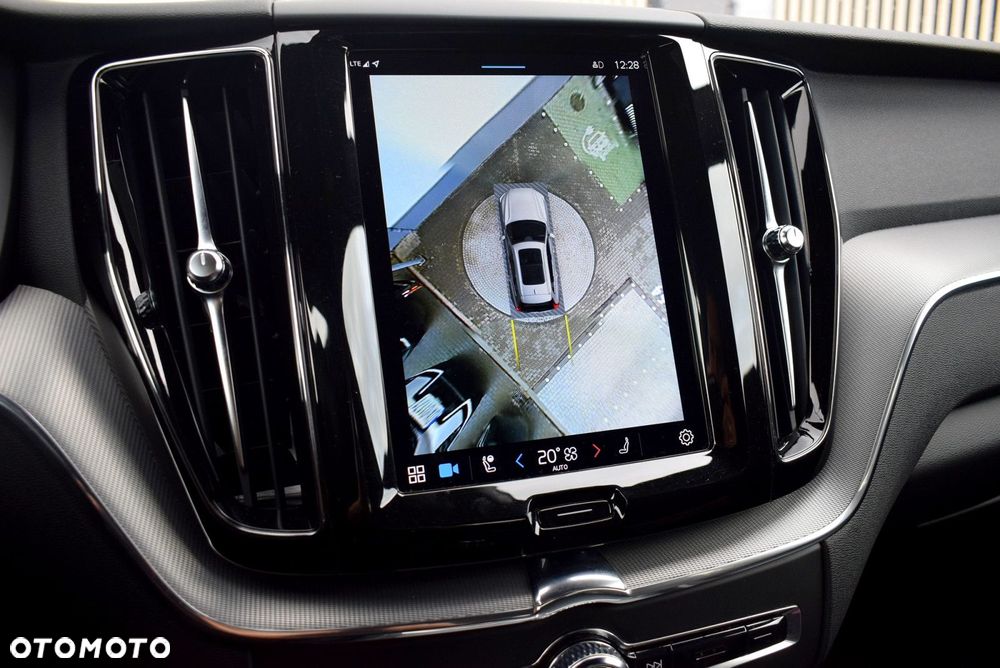 Volvo XC 60 - 24