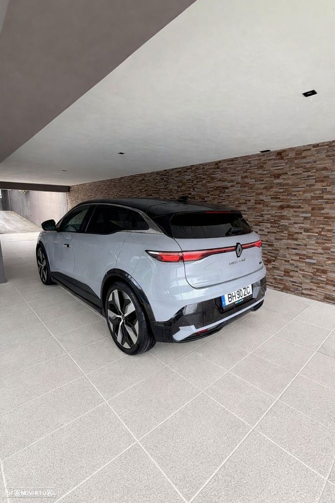 Renault Mégane E-Tech - 9