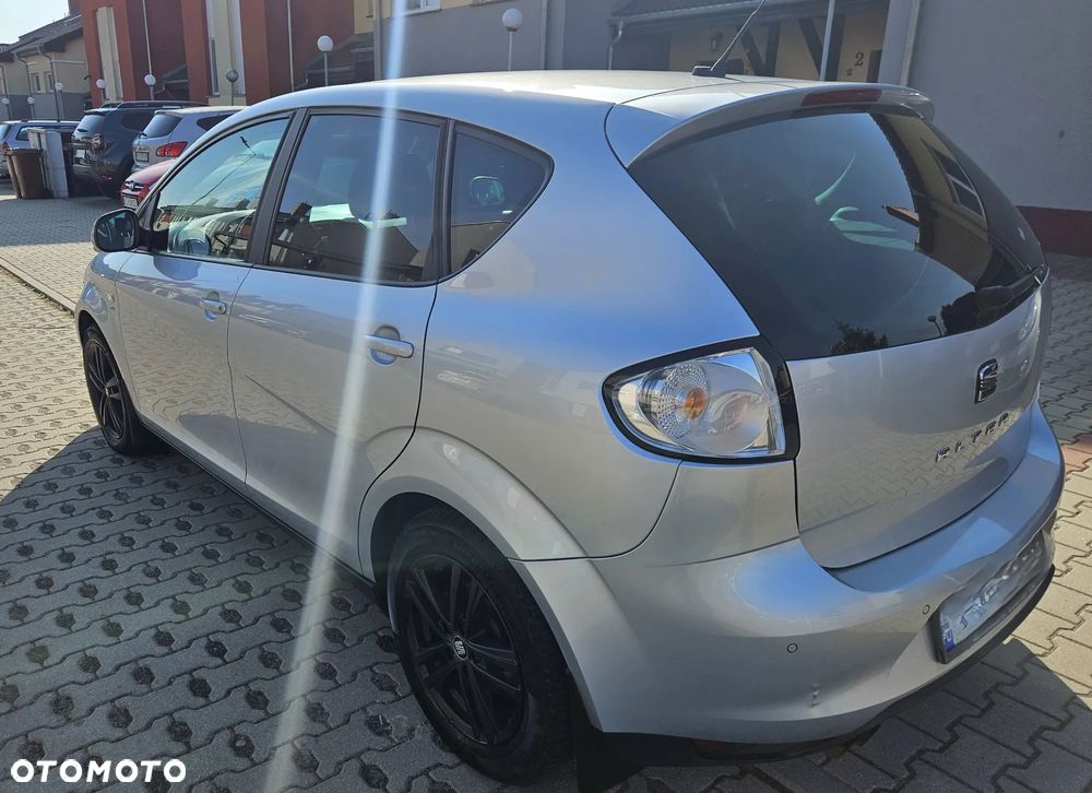 Seat Altea 2011 photo 4