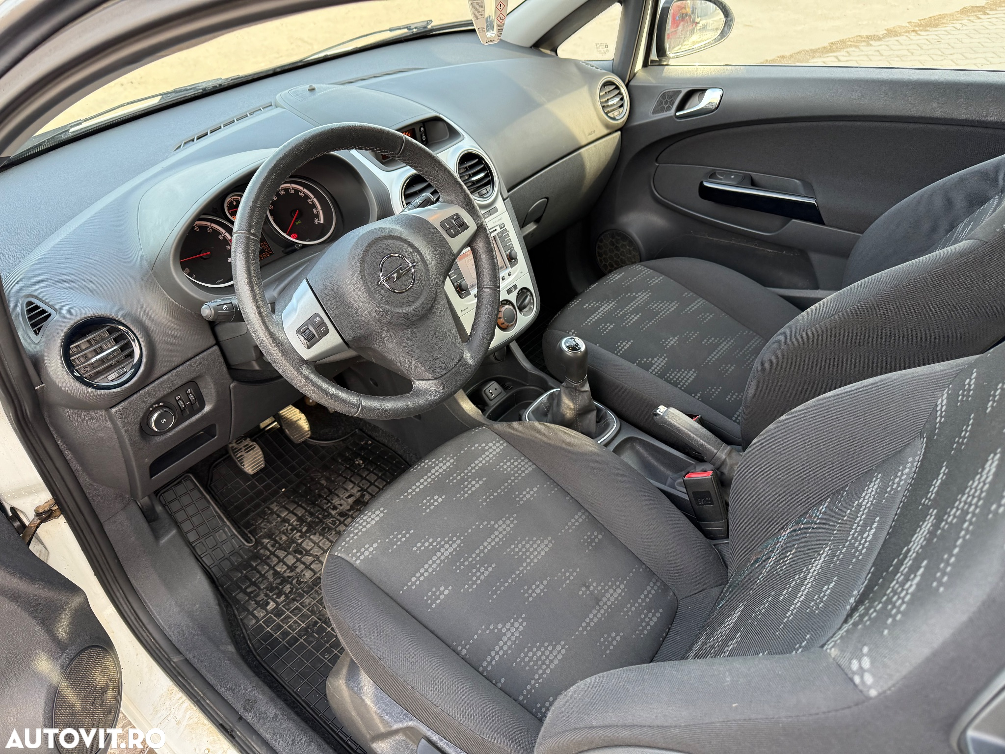 Opel Corsa 1.2 16V (ecoFLEX) Edition - 6