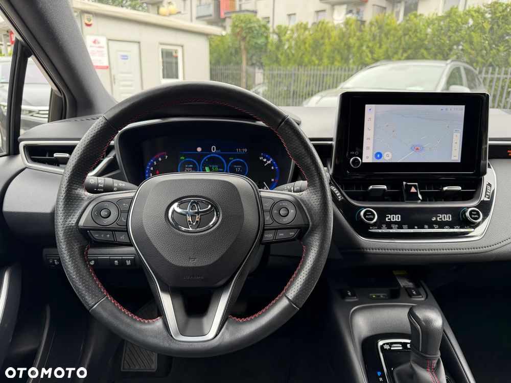 Toyota Corolla 1.8 Hybrid GR Sport - 11