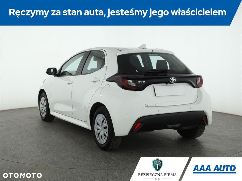 Toyota Yaris - 5