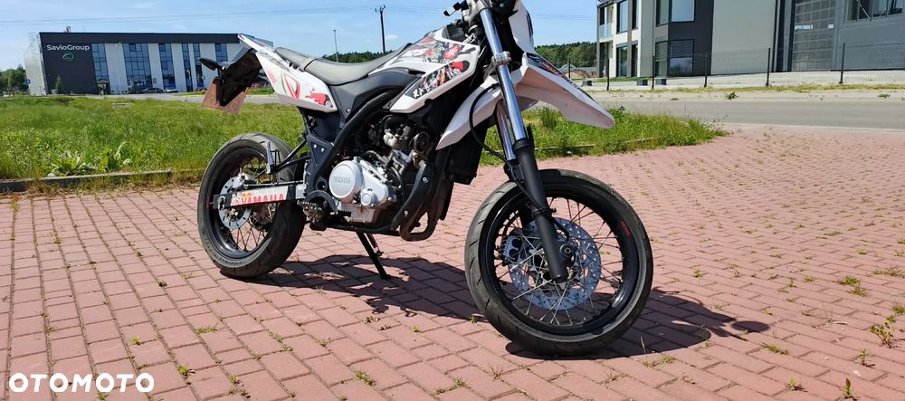Yamaha WR - 7