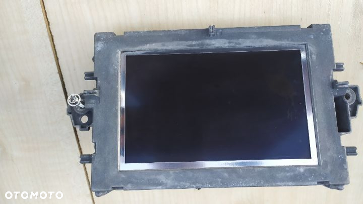 MERCEDES LCD  C 204  E 212 207 SLK 172 monitor navi - 13