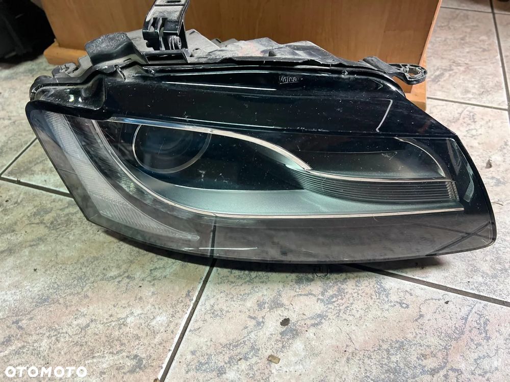 AUDI A5 S5 RS5 8T 8T0 prawa przód Bi Xenon Led  8T0941004AG
