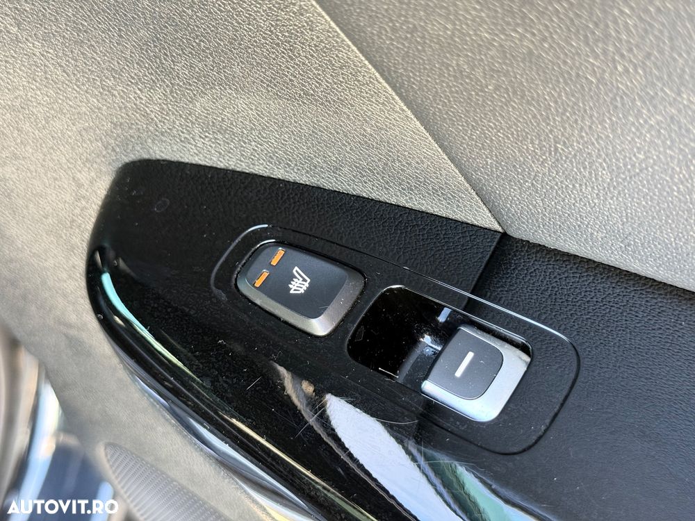 Kia Sportage 1.6 T-GDI AWD DCT GT LINE - 25