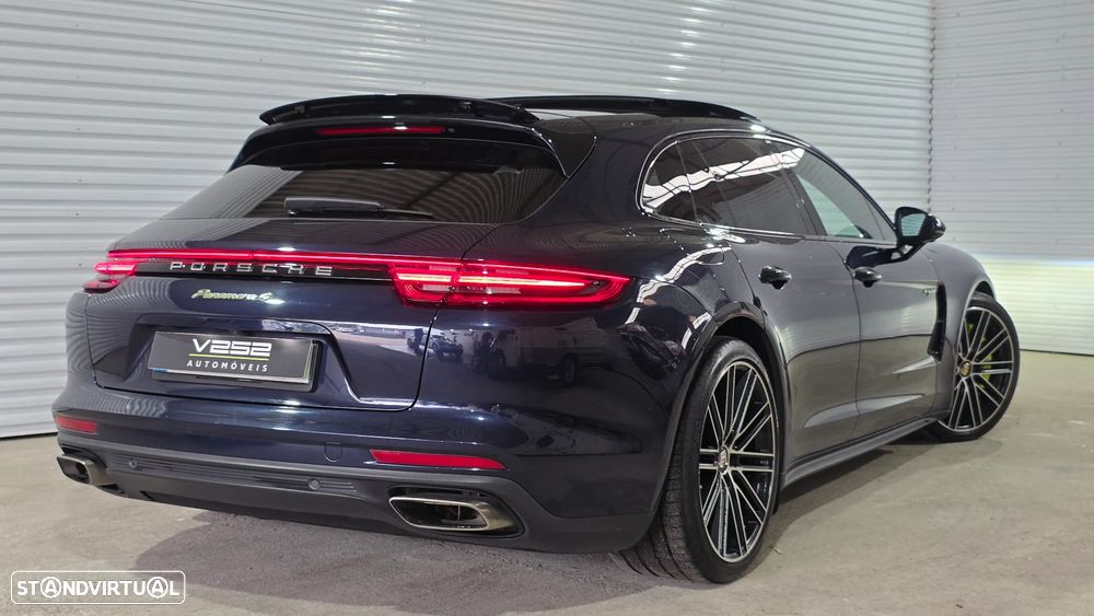Porsche Panamera Sport Turismo - 9