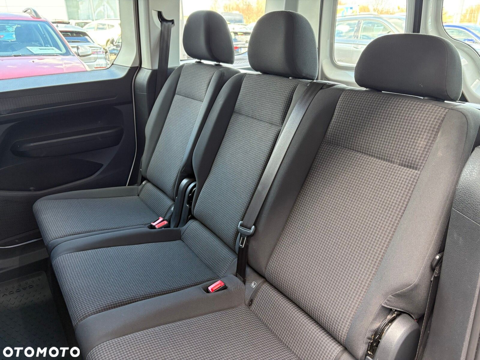 Volkswagen Caddy - 13
