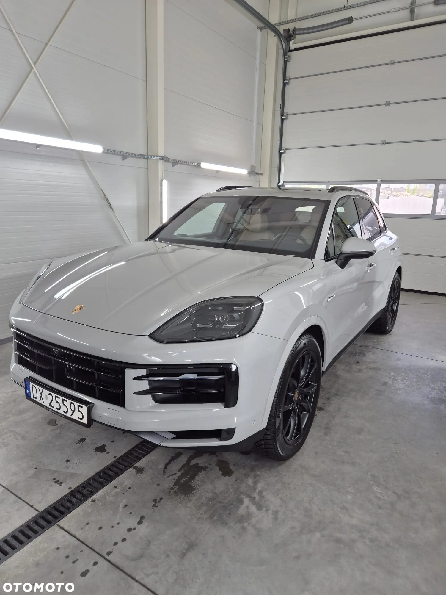 Porsche Cayenne - 4