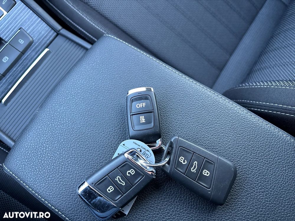 Skoda Superb 2.0 TDI DSG Style - 25