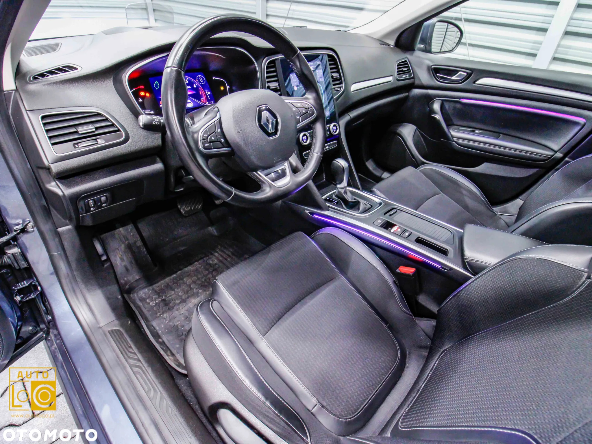 Renault Megane 1.3 TCe FAP Equilibre EDC - 17