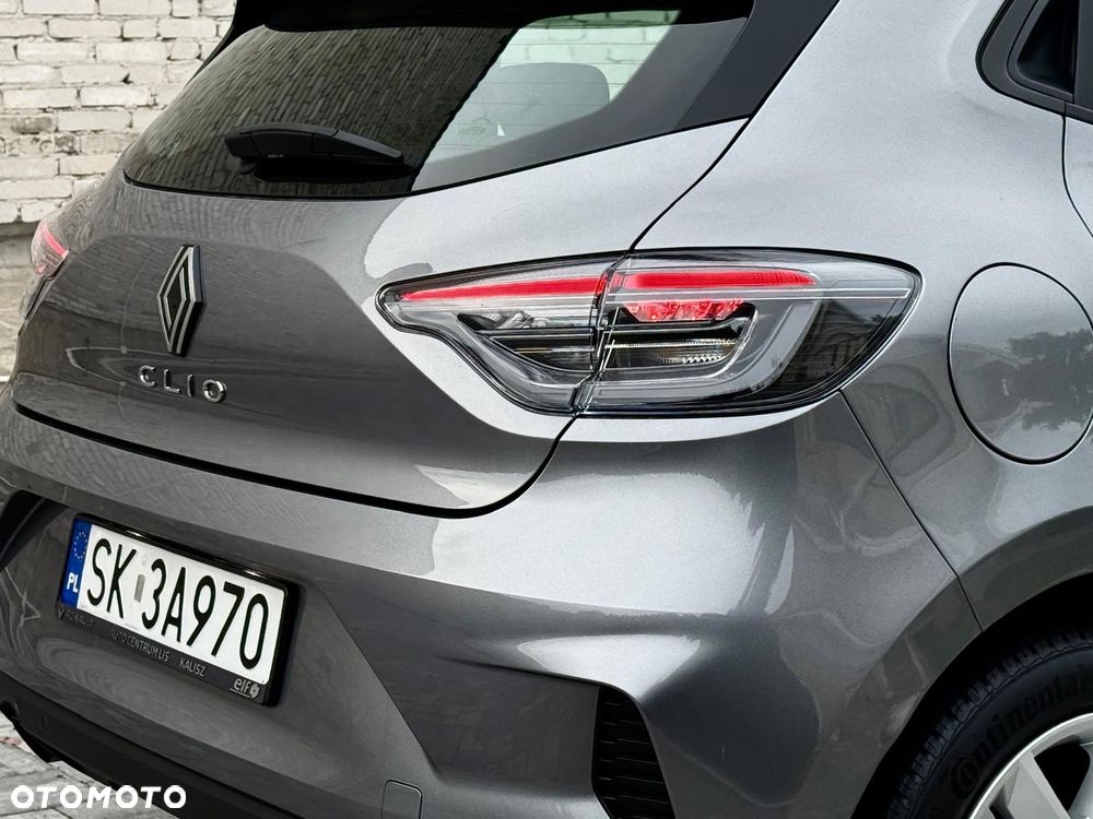 Renault Clio - 16