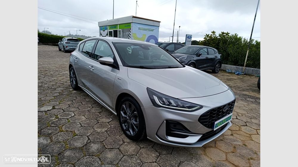 Ford Focus 1.0 EcoBoost ST-Line Aut. — fotografia 11