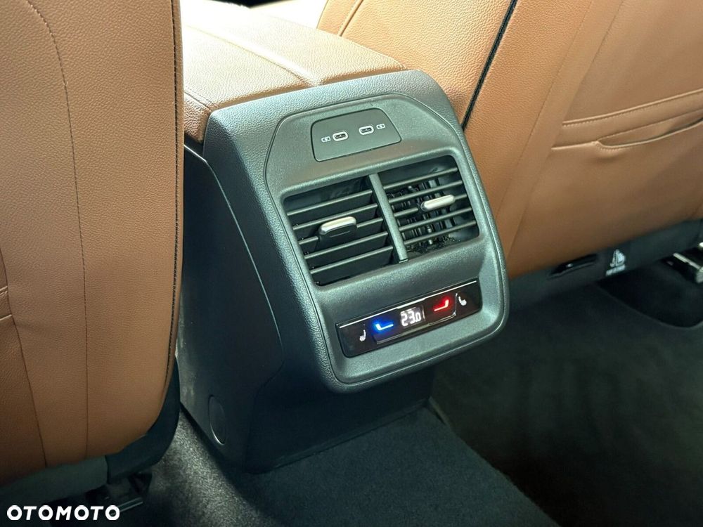 Skoda Superb 2.0 TSI 4x4 L&K DSG - 18