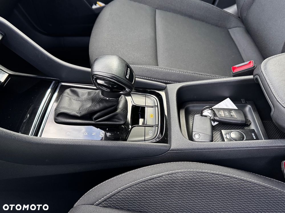 Skoda Karoq 2.0 TDI SCR 4x2 Ambition DSG - 26