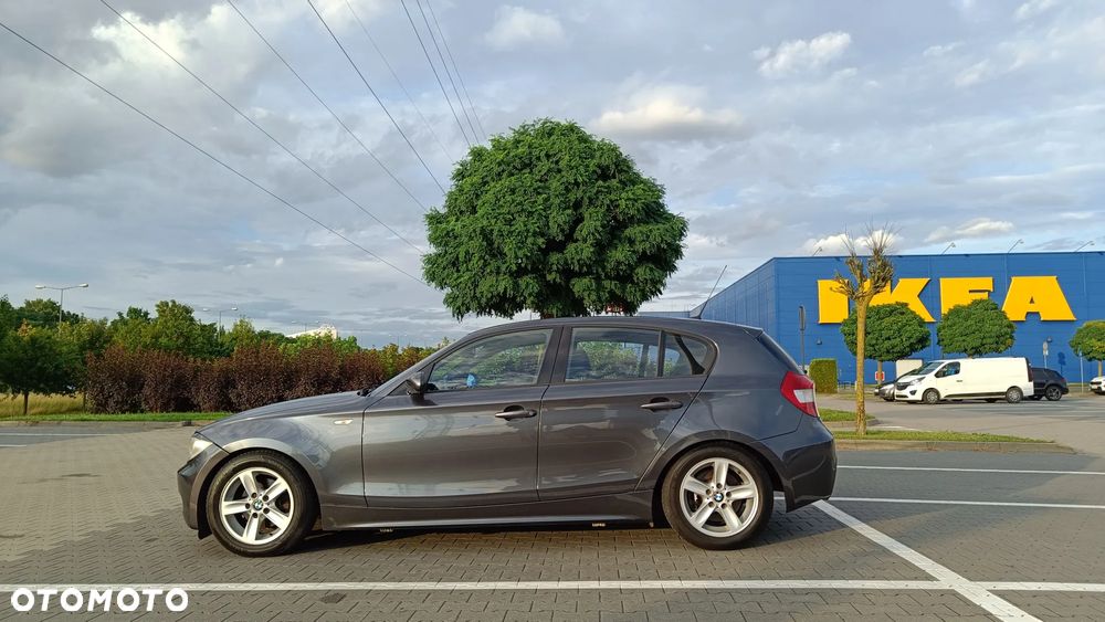 BMW Seria 1 - 21