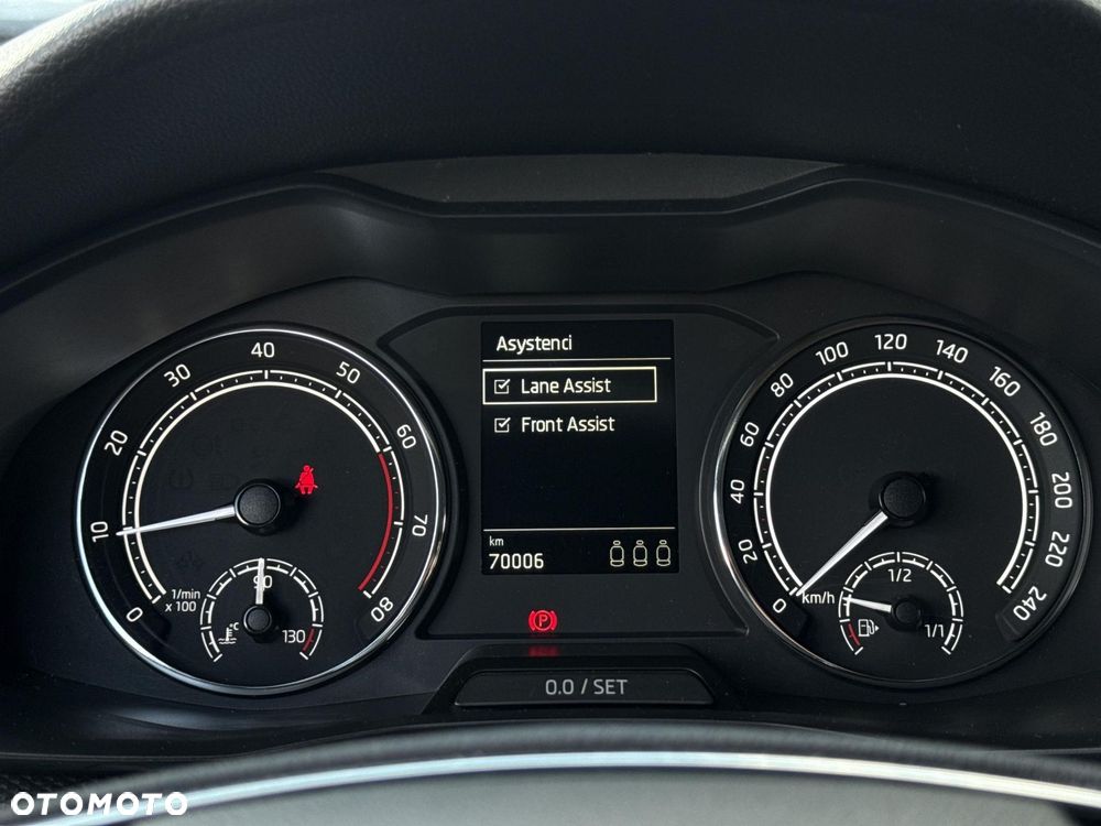 Skoda Kamiq 1.0 TSI Ambition DSG - 19