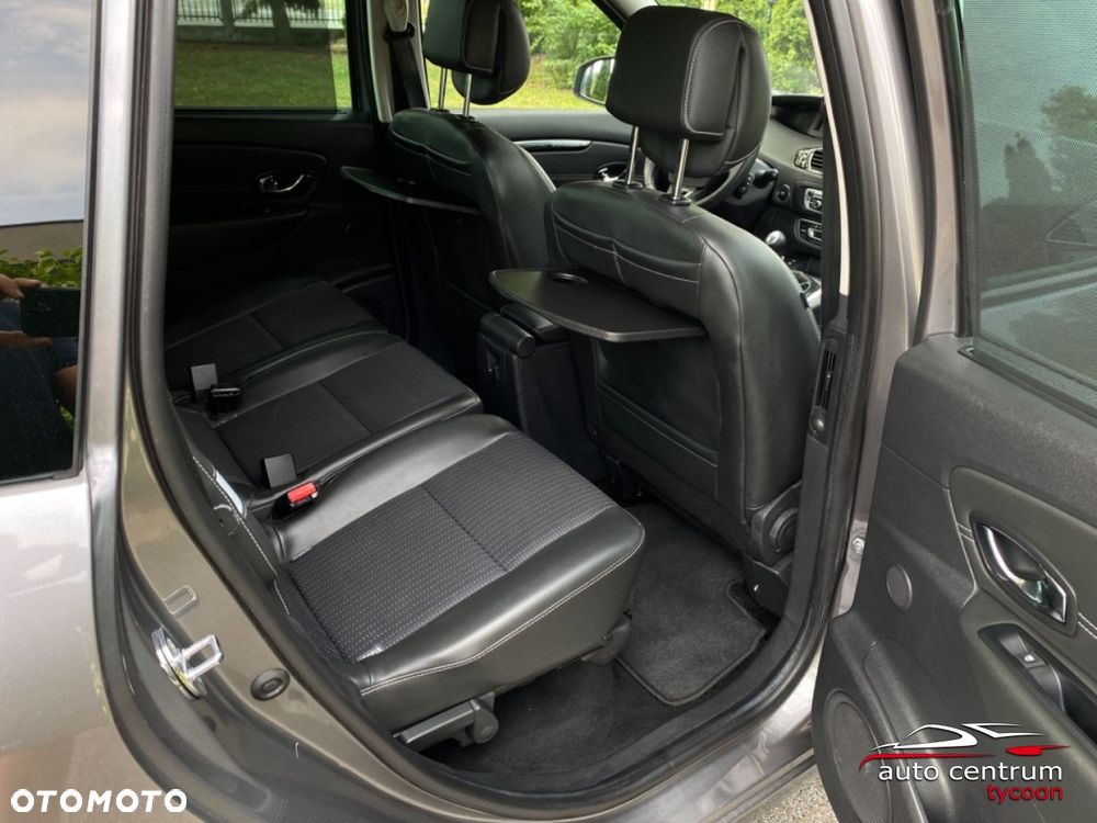 Renault Grand Scenic - 22