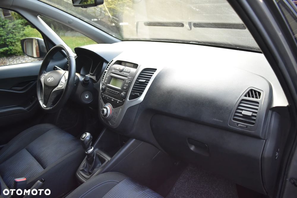 Hyundai ix20 1.4 Edition 20 - 24