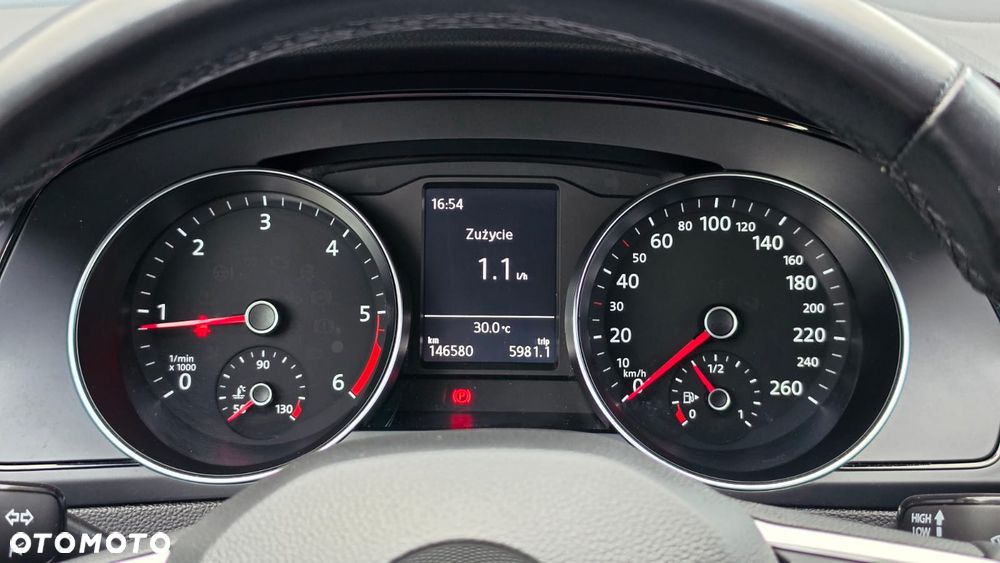 Volkswagen Passat 2.0 TDI EVO Essence - 20