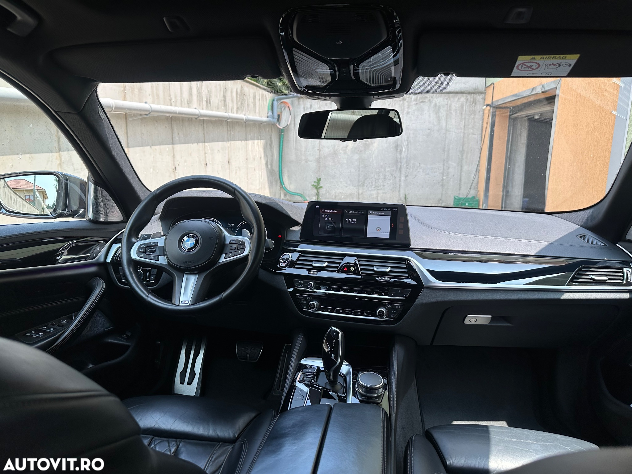 BMW Seria 5 520d AT - 13