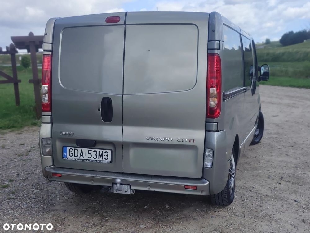 Opel Vivaro - 9